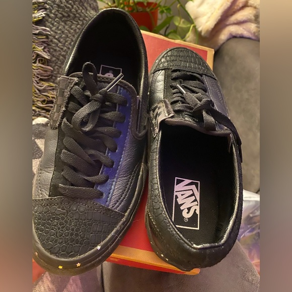 VANS WOMEN’S Slip On Cap Size 7.5 & 7 - Picture 4 of 4